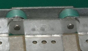 Chain-Driven Conveyor - Chain