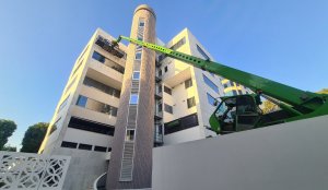 Windows & Facades Cleaning