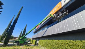 Windows & Facades Cleaning