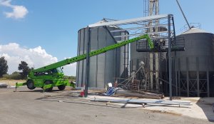 Metal frame farm in Avgorou - Cyprus